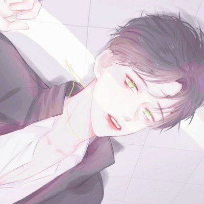 湖南石门强降雨 男子获救下跪致谢